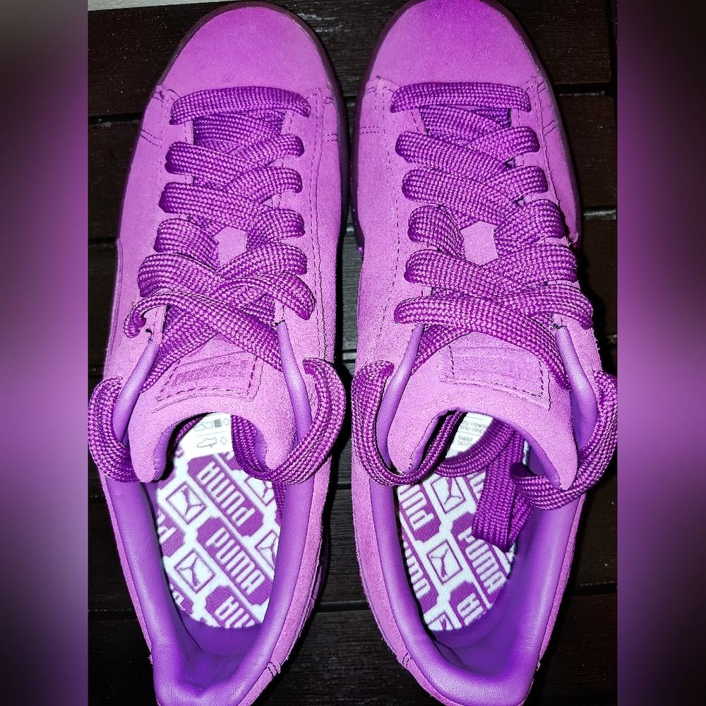 PUMA Women's Violet Suede Sneakers - Picture 7 of 7